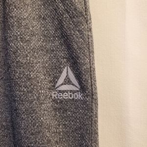 Reebox Women's Training Joggers Cropped Gr…